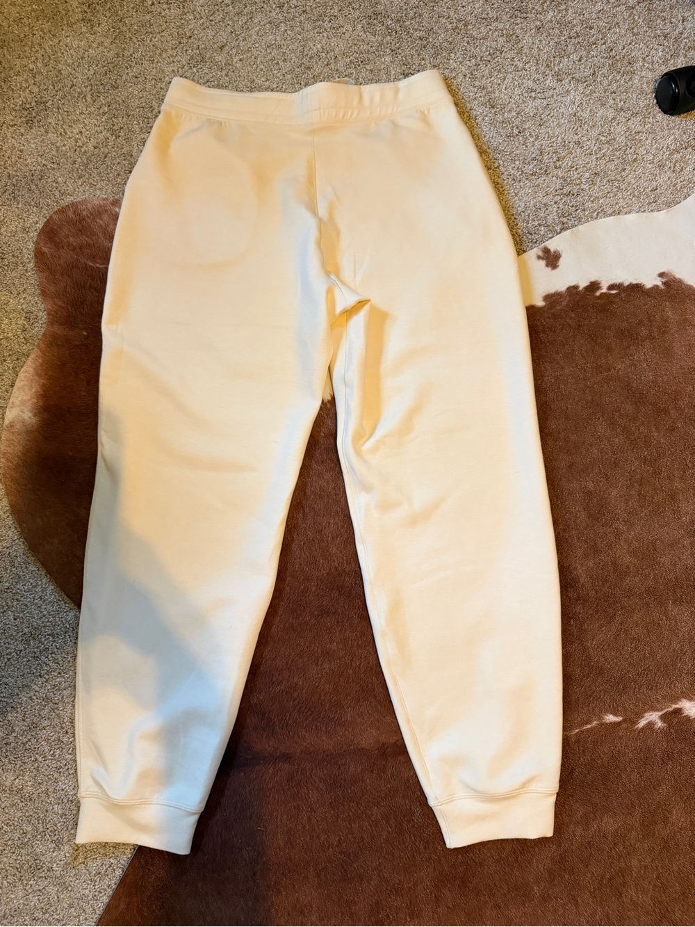 NWOT RHONE DreamGlow Jogger Pants Cream Size L - Picture 7 of 7